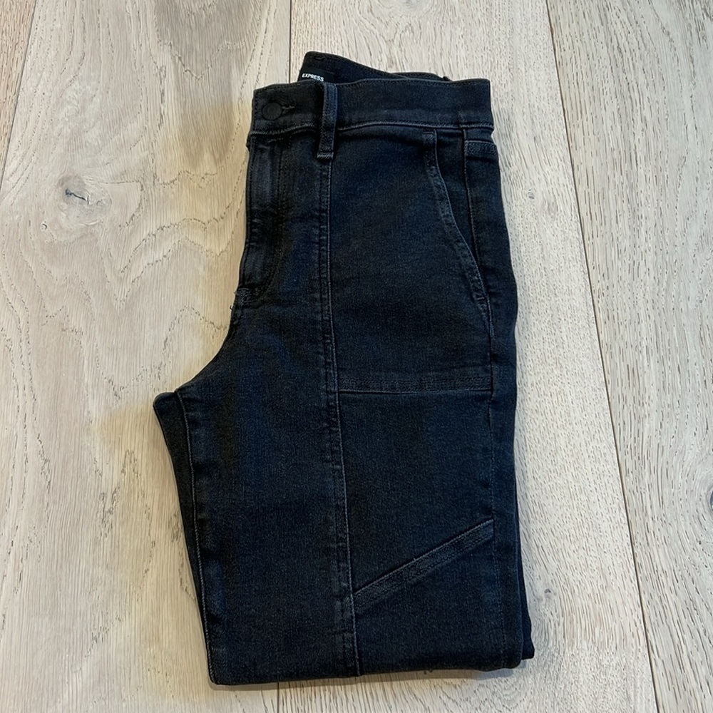 Express High Waisted Washed Black Utility Skinny Jeans in Size 4